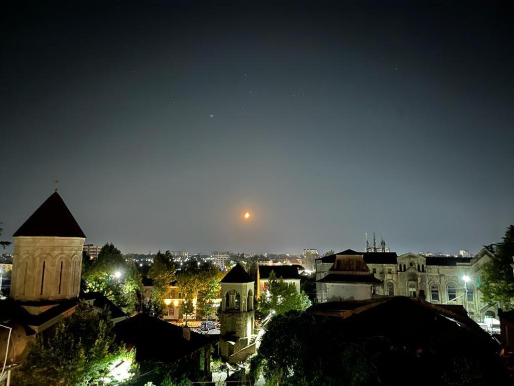 A New Apartment In The King District Kutaisi Bagian luar foto